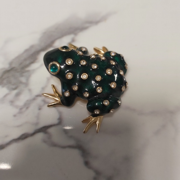 Brooch - Picture 2 of 3